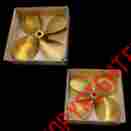 421528 421529 Michigan Wheel Props Work Horse 34 X 33 Pitch Boat Propeller Set