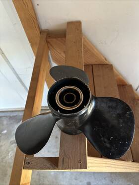 48-74886-19 B.b. Yamaha Mercury Prop Propeller 19 Inch