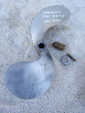 4g126 Champion Antique Outboard Motor Propeller S4g D4g 1940-41 3.6hp 1/2 Inch Bore