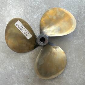837lh-14x9p Chris Craft Brass 14x9p 3 Blade Left Hand Propeller