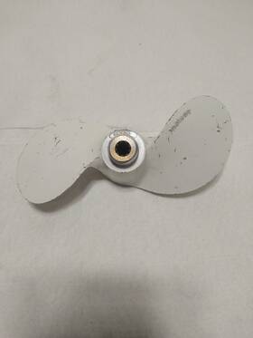 Fp-410 Chrysler Fp410 Force 7 1/2 X 6 1/2p 2 Blade Alum 9 Spline 3.5-8hp Boat Prop