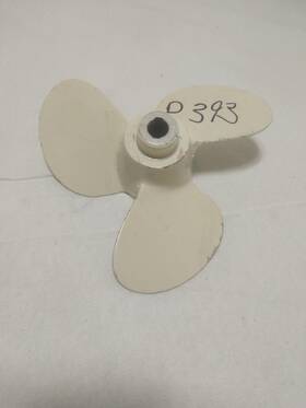 Fp-393 Chrysler P393 4.9/5hp 7.5 X 4.5p Pin Drive Prop 1973-76
