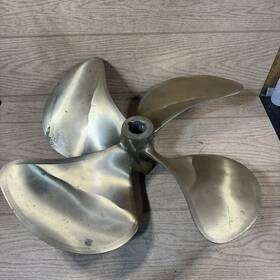 7233 Cjr 24x24 Lh And Rh 4 Blade Propeller Brass/bronze 88lbs