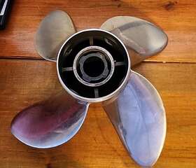 026558b Evinrude Rx4 15 X 25 Inch Johnson Lh Propeller Hub Kit Not Included