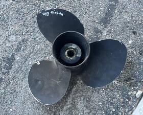 0763466 Evinrude 40 50 60 Hp E-tec 3-blade Propeller Two Stroke 2008-2011