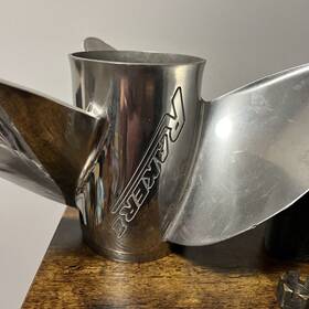 177267 Evinrude Oem Johnson Raker Ii Stainless Steel Propeller #177267 14.5 X 28 Rh
