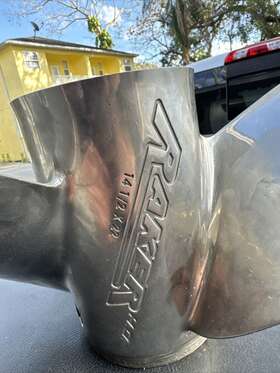 177304 Evinrude Johnson 14.5 X 22 Ss Raker H.o. Prop