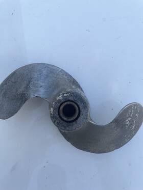763745 Evinrude Fisherman 6hp Propeller