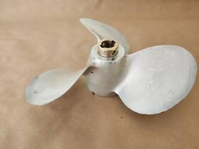 Smc-63 Evinrude V-4 Johnson /evinrude Outboard Motor Propeller 1960s Prop
