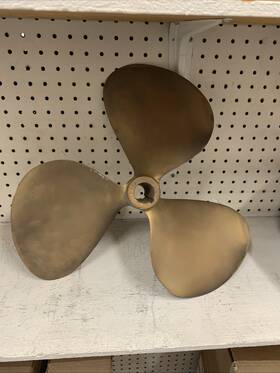 7945 Federal Propeller 18x18 Lh 1 1/4 Shaft