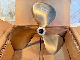 8lh19 Federal Propeller 15-3/8lh19 Ni-bral 15-3/8 Inch X19 Left Hand 3 Blade 1-1/8 Shaft