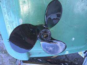 507a90d Force Propeller For 35-50 Hp Outboard Used
