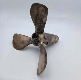 77835 Gori Propeller 3-blade Folding Overdrive Automatic 15 X 11 3 Rh Boat