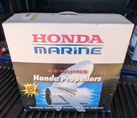 5813-zy3-a15s Honda Outboard Propeller 3 Blade 15 1/2 X Rh
