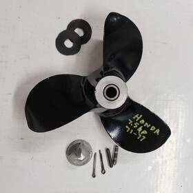 58130-935-000n Honda 3 Blade Prop With Nut 7.5hp Ft71-ft77