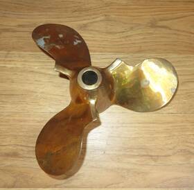52718-15250 Johnson 1940-1949 Model Sd 16 Hp Direct Drive Bronze Propeller 3 Blade