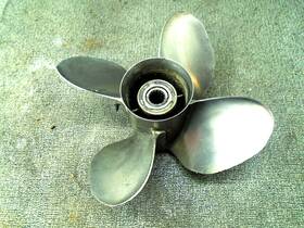 505059 Johnson Evinrude Stainless Propeller Johnson/evinrude Omc Right Hand Rot 13 3/4 Dia X 23p