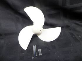 48-93032m Mariner 1980 2b 2hp Propeller 7.25 Inch X 4p Motor Outboard Yamaha