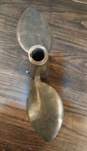 18dx14p-3 Martec Folding Bronze Prop. Rh 18d X 14p 1-1/8 Inch Shaft. 2 Blade. Marine Sailboat