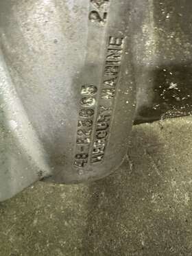 48-823665-823666 Mercruiser 823665-823666 Bravo 3 Set Props 24pitch - Needing Repair