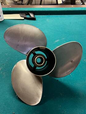 15.3x14p Mercury Used Enertia Propeller