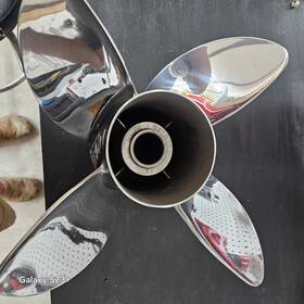 43-831917 Mercury Bravo 30 Fs Lh 4 Blade Propeller