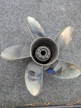 48-0422 Mercury High Five Stainless Steel Prop 5 Blade 480422