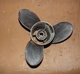 48-16544a40 Mercury Laser Ii Prop Propeller Ss Stainless Standard Rotation 19p
