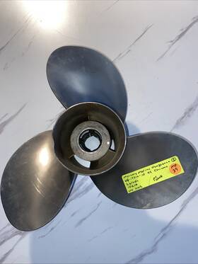 48-17310-10 Mercury Marine Vengeance Propeller 14 X 10 Rh