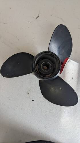 3011-085-07 Mercury 48-3804t Prop 12 1/4 X 15