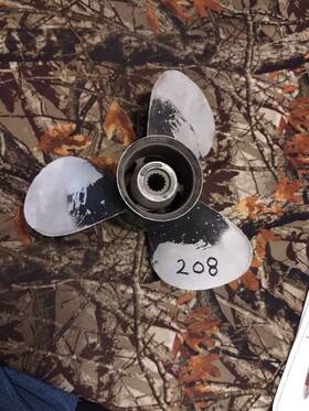48-53900-17 Mercury Propeller 17p Mercury/ Mariner