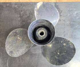 48-79568a4 Mercury Aluminum 3-blade Propeller 13 Pitch