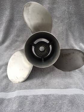 48-79796a4 Mercury Used Mercury-quicksilver 25 Inch Pitch Stainless Steel Prop