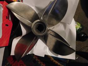 48-822264-26 Mercury 14.5 Inch X 26 Pitch 4-blade Rh Rotation Ss