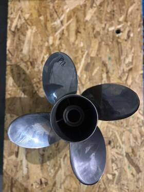 48-825899a45-17p Mercury Offshore Marine Prop 4 Blade Stainless Steel No Hub