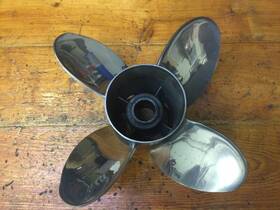 48-825914 Mercury Trophy 26 Pitch A45 Propeller