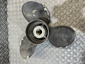 48-83283001-19 Mercury - 14.5 X 19 3 Blades Rh Aluminum Used