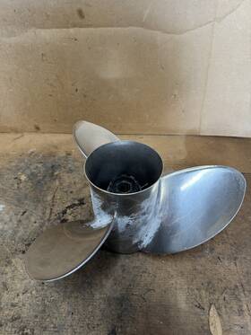 48-889620 Mercury Marine Mirage Plus Rhstainless Propeller Prop 18p