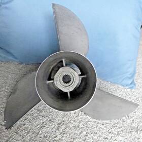 48-89304 Mercury Demo Prop Propeller 48 89304 A4 23p 23 Inch Pitch 3 Blade Cleaver Rh