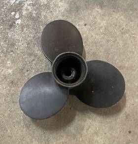 48-89848a20 Mercury Oem Alum 9.00x7.00 Nla Propeller Pn 48-89848-7