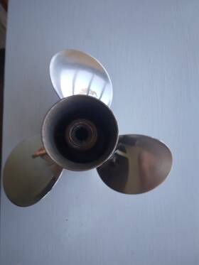 48-899820 Mercury Propeller Stainless Steel 9 1/2 Inch X 11 Pitch