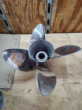48-8m0151214 Mercury Used Bravo I Propeller 26 Pitch Lh Prop Sg26
