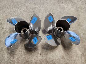 48-8m0151315 Mercury Pair Of 4 Blade 14.6 Inch X 15p Revolution Ss Props Rev P10138 P10139