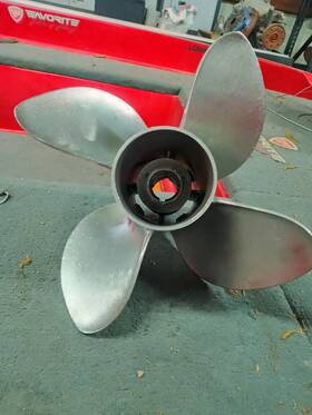 48-8m0151395 Mercury Trophy Plus Propeller 13 3/4 X 26 Inch Pitch - New