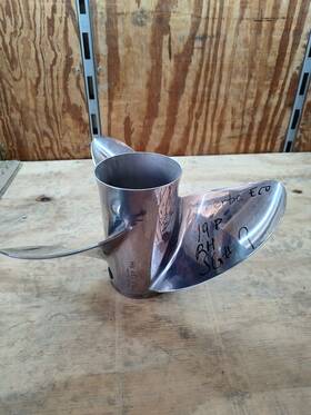 48-8m0157255 Mercury Used Enertia Eco Propeller 16 X 19 Pitch Rh Prop Sg9