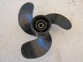 48-93357 Mercury Antique Outboard Motor Plastic Propeller Late 3.6hp Gnat 80s