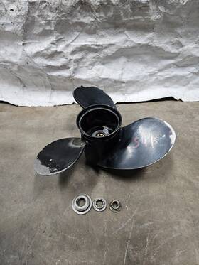 Mercury 488696 Propeller Prop Freshwater