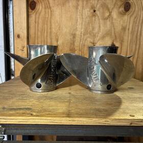 58-137011 Mercury Mirage Plus Set Lh And Rh 15.25x19 Pitch Propeller #129