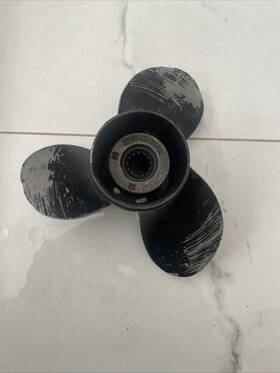 73921 Mercury Boat Propeller 10.25 X 14p Used