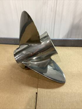 8m0151310 Mercury Mirage Plus 14.75 X 21p Propeller Out Of Box / Chipped